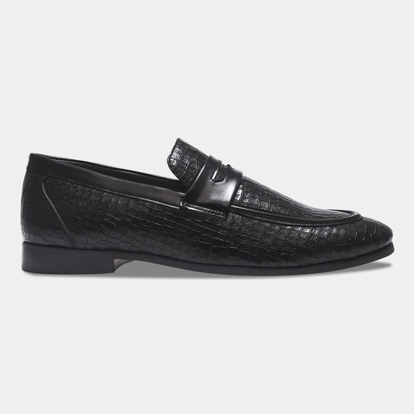 WAVEWALKER TWISTTER Men Faux Leather Black Slip-On Loafers