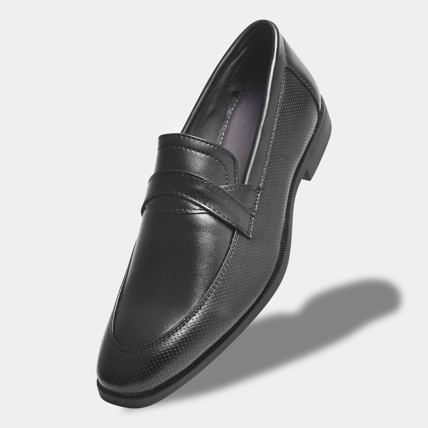 WAVEWALKER HUNTER Men Faux Leather Black Slip-On Loafers